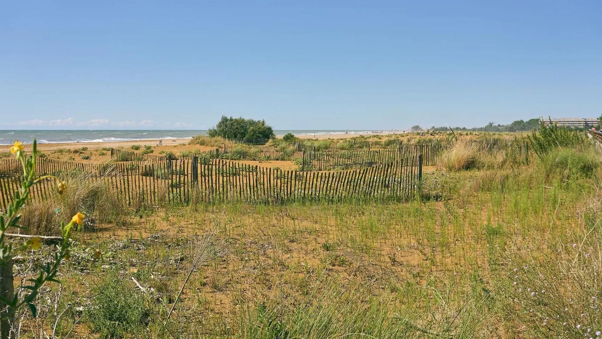 Apartment Convenient Flat Close To The Beach Bibione Italy